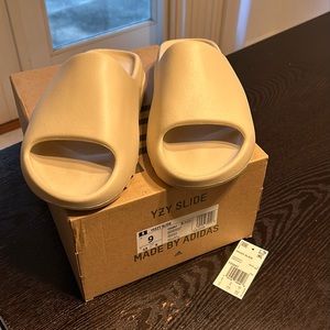 yeezy slides ( 2020 )